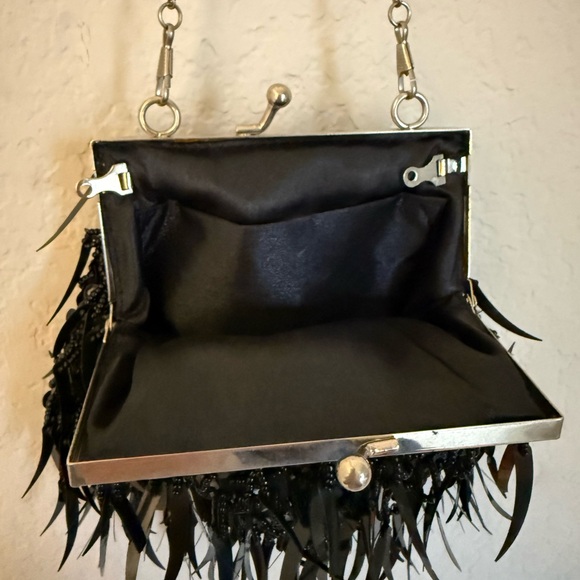 Vintage Black Beaded Evening Bag with Silver Hardware - Picture 4 of 5